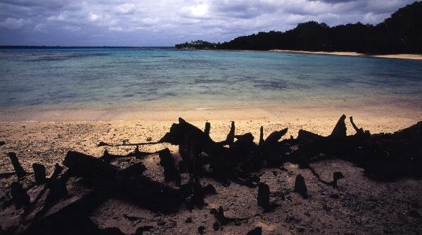 ヴァヌアツ共和国_サント島