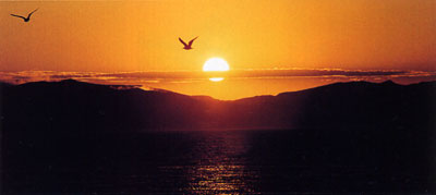 日本の島再発見_北海道_利尻島_利尻島の夕日の美しさは"もうひとつのご馳走"